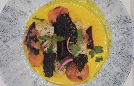 Pavé de Cabillaud rôti, patate douce, pamplemousse, betteraves sauce safranée5